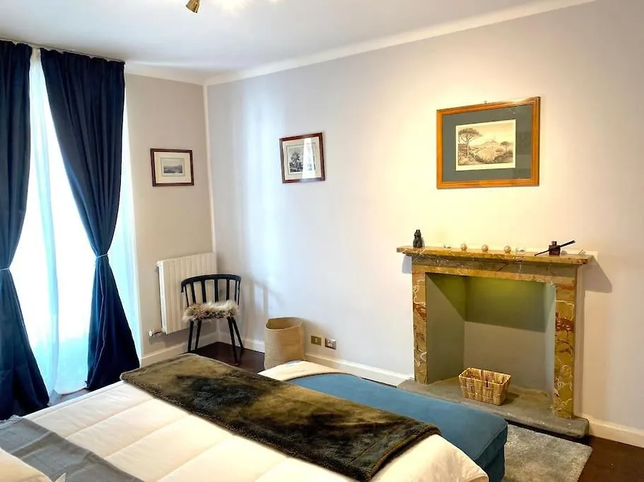 Duomo Area 2 Bedroom Appartment Deluxe Milán Italia